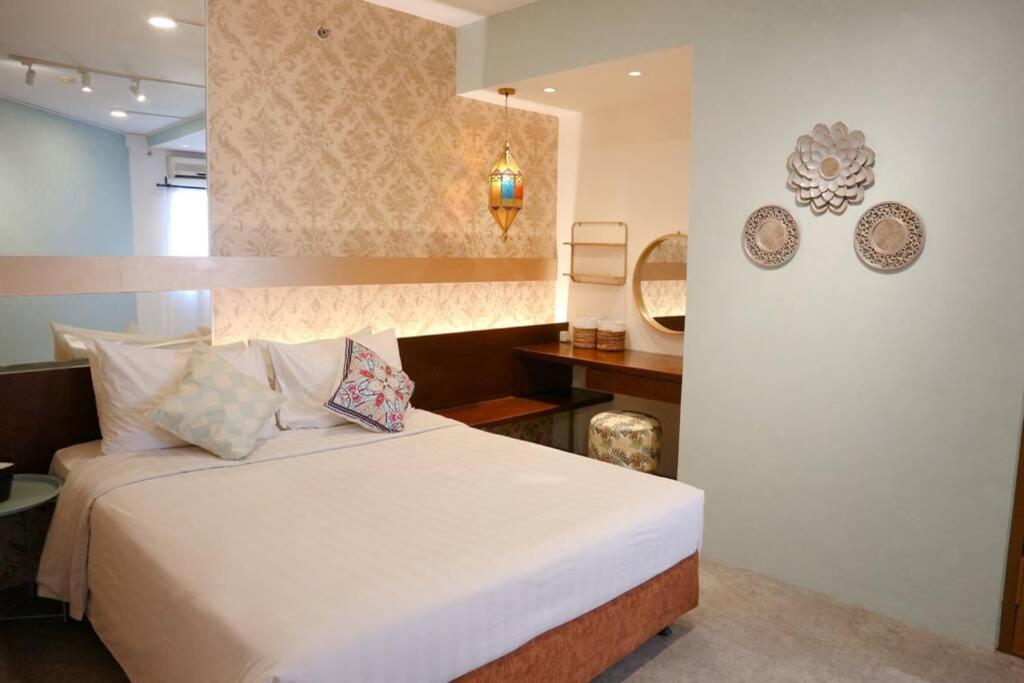 Youre At - The Majesty Apartment Bandung Exterior foto