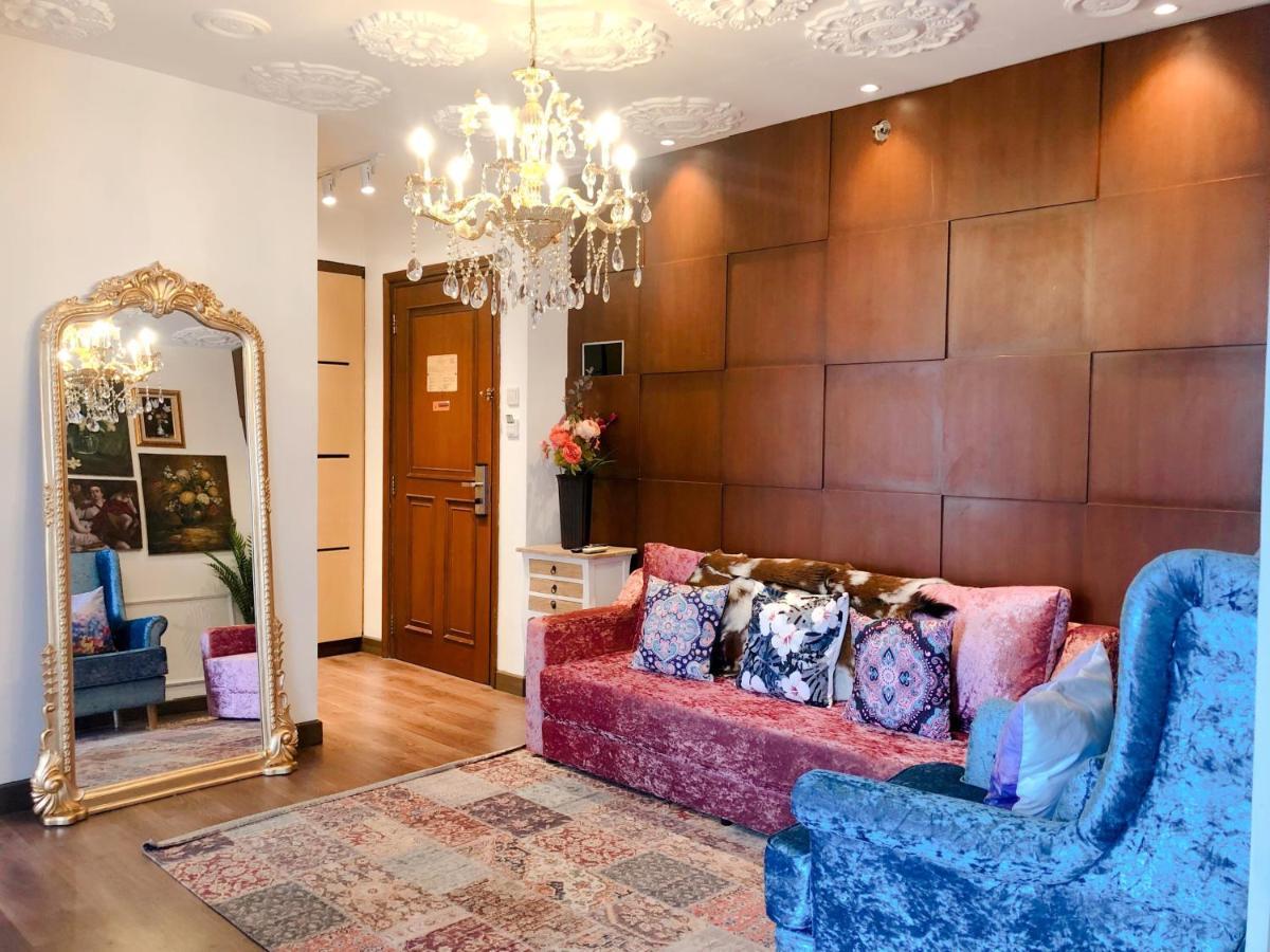 Youre At - The Majesty Apartment Bandung Exterior foto
