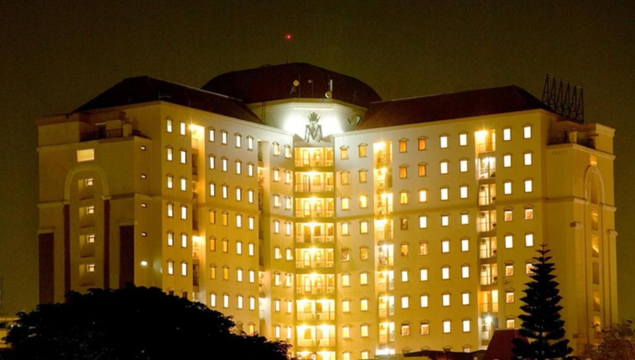 Youre At - The Majesty Apartment Bandung Exterior foto